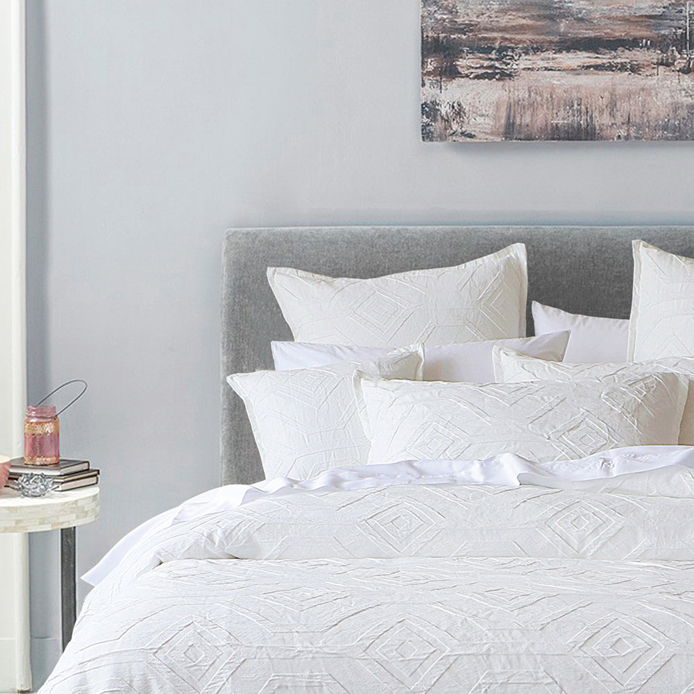 Bianca Kora White Queen-Sized Easy-Care Quilt Cover Set