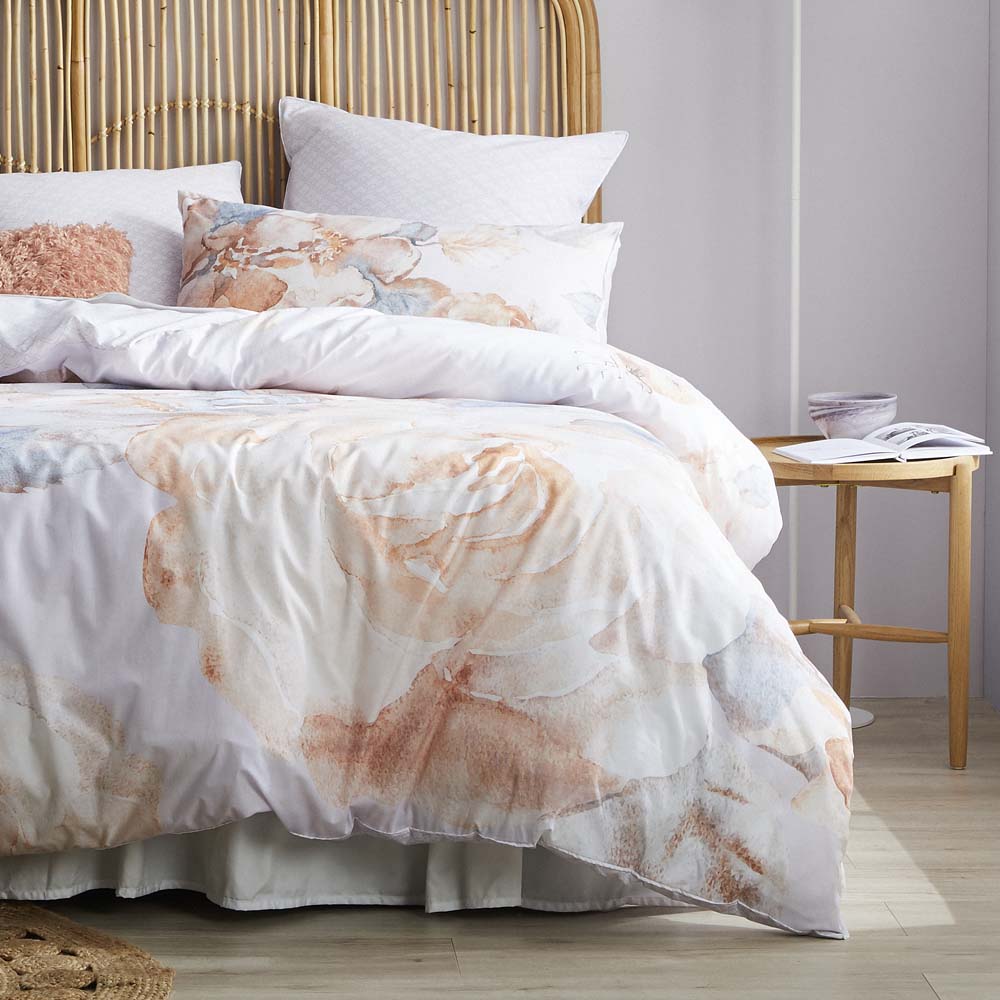 Queen Size Maggie Peach Bed Quilt Cover Set for a Feminine Bedroom Decor