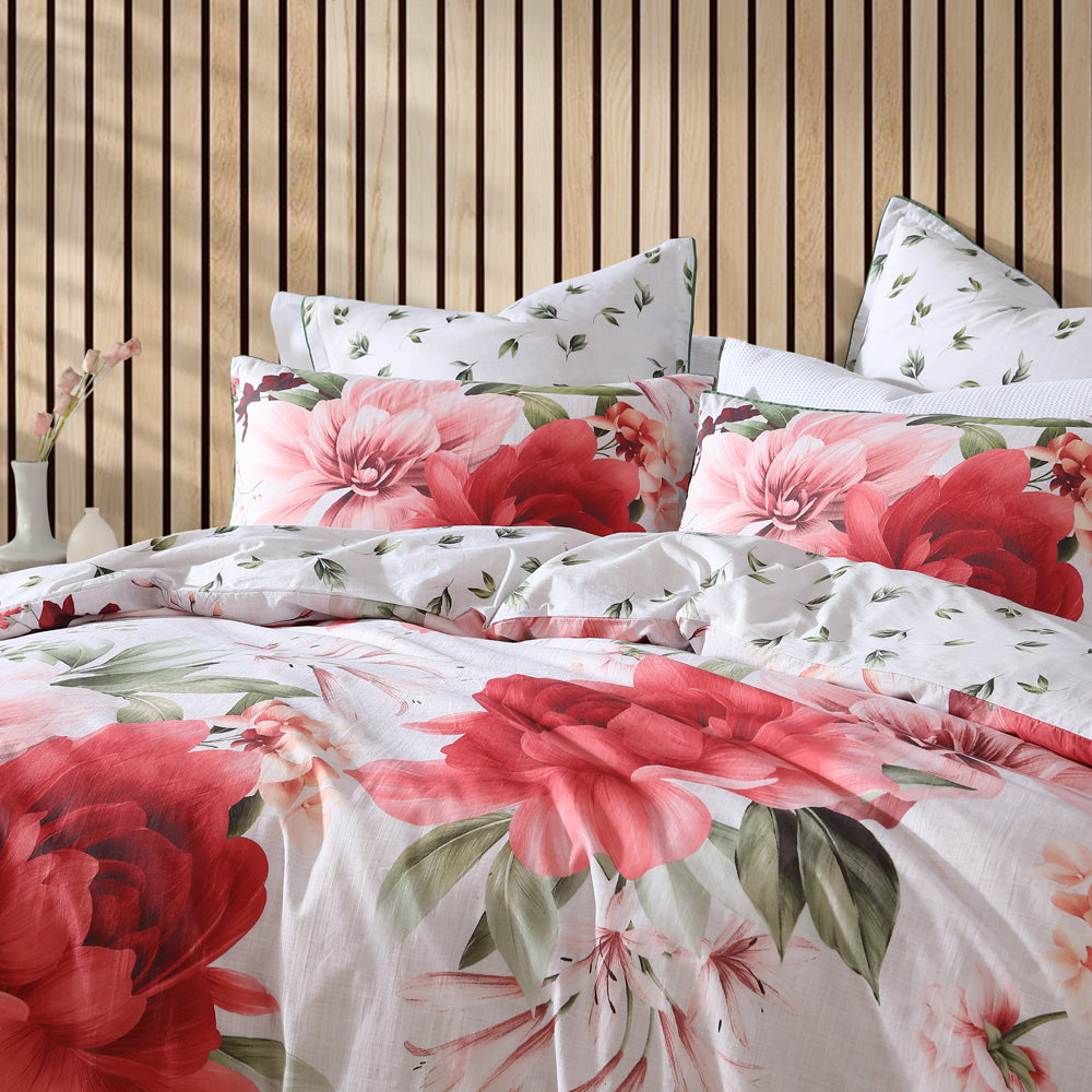 King-Sized Phoebe Rose Luxury Quilt Cover Set for Bed