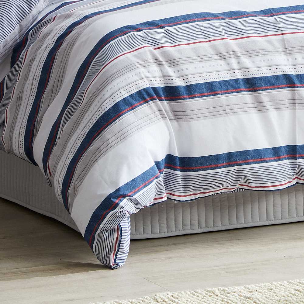 Boss Red Luxury Super King Size Quilt Cover Set for Bed Decoration