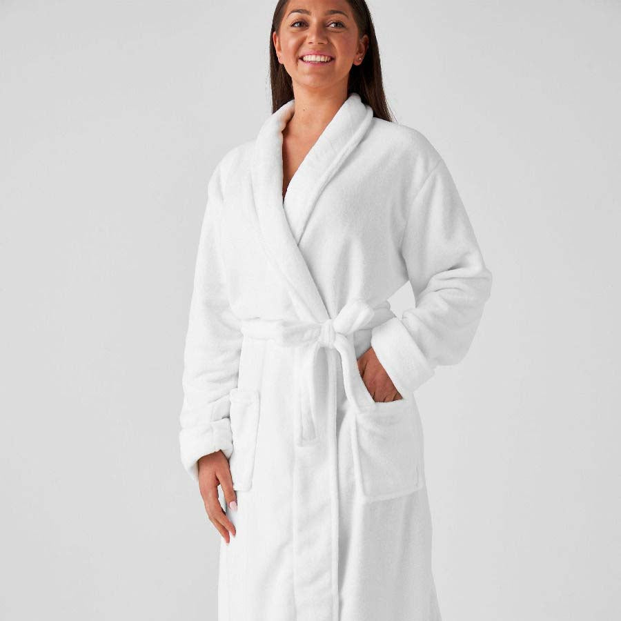 Luxurious White Plush Bathrobe - One Size Fits Most Adults