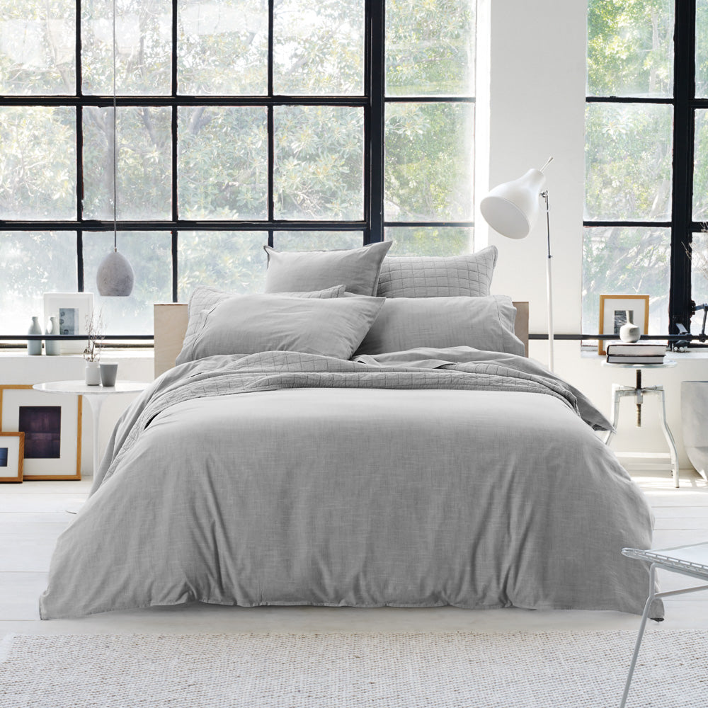 Reilly Fog King Size Bed Quilt Cover Set for a Relaxed and Comfortable Sleep Experience