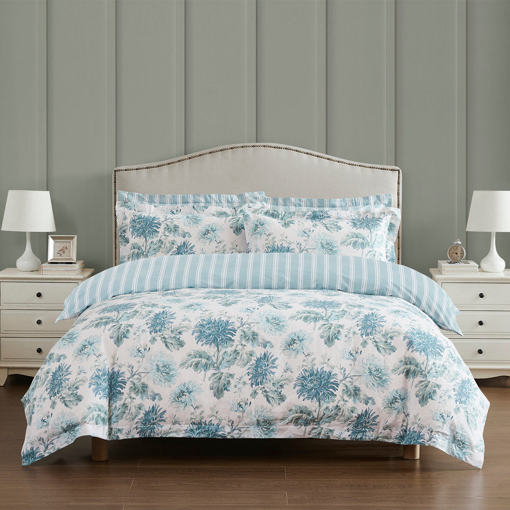 Laura Ashley Maryam Hedgerow Green Double Bed Size Quilt Cover Set for a Graceful Bedroom Decor