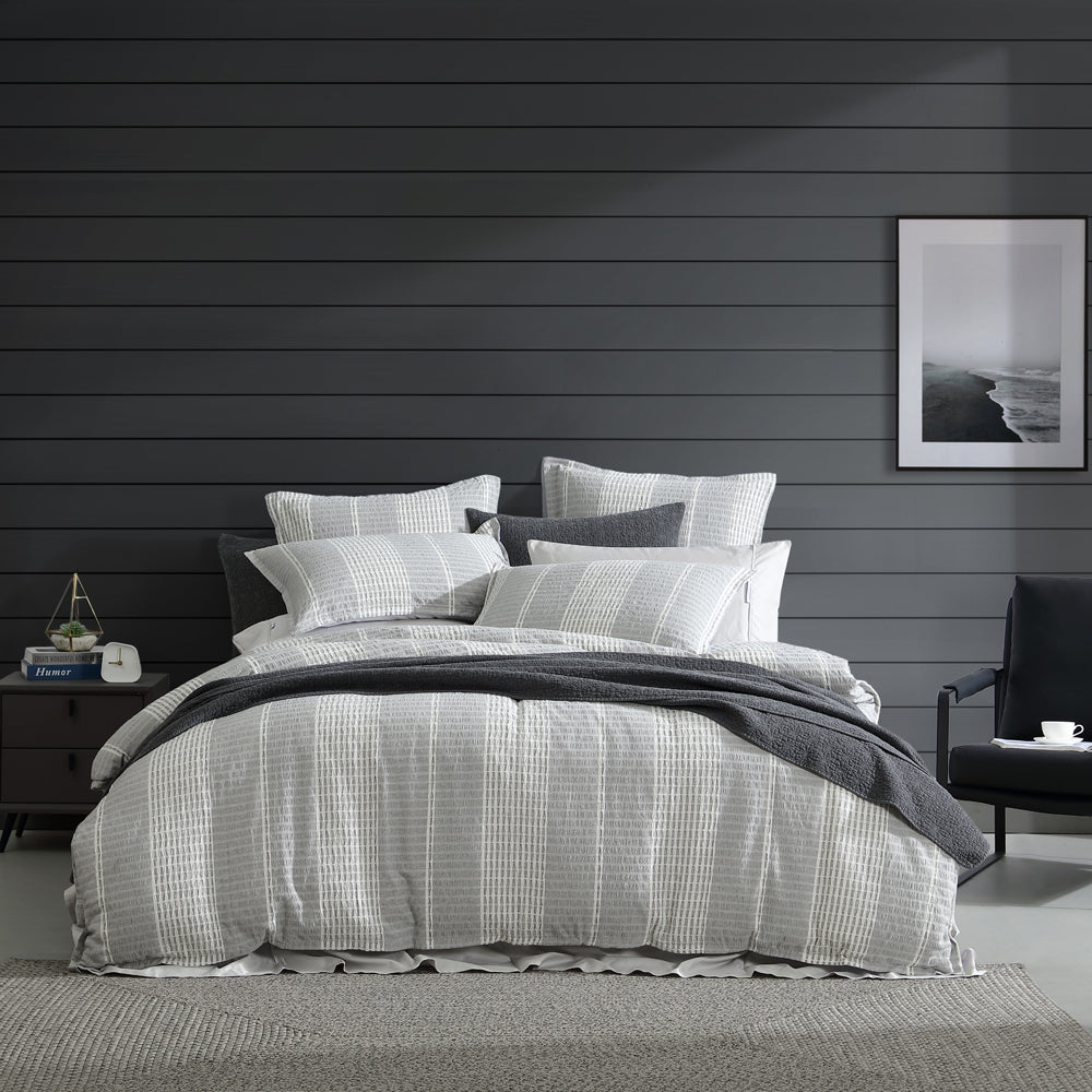 Hurley Super King Charcoal Quilt Cover Set with Graphic Stripe Design