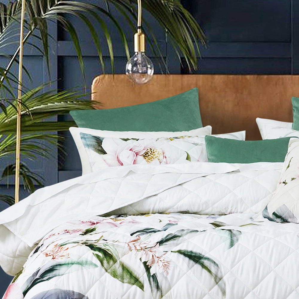 Exquisite Indi White Super King-Sized Coverlet Set