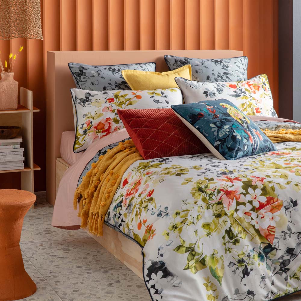 KAS Verena Double Bed Luxury Cotton Sateen Quilt Cover Set with Watercolour Flowers