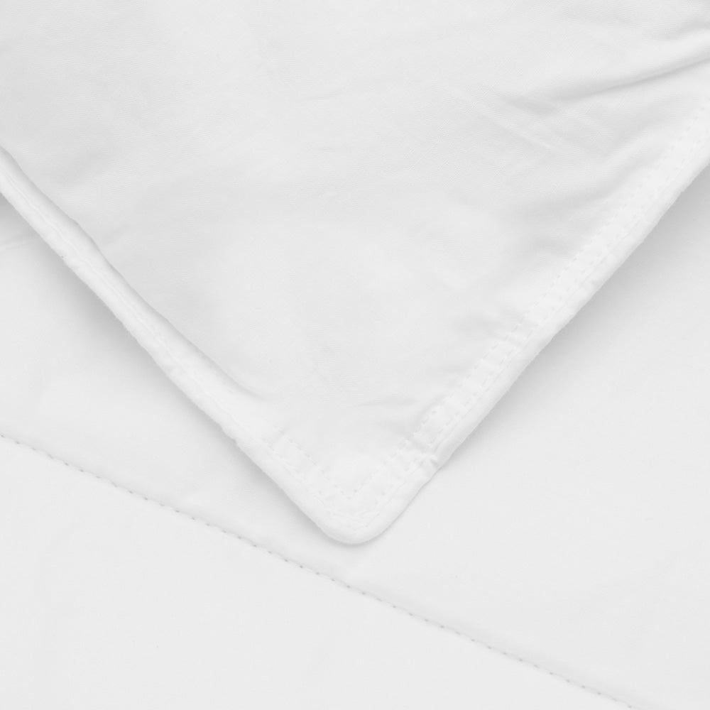 Super King Summer Down and Feather Quilt: Lightweight for Warm Nights