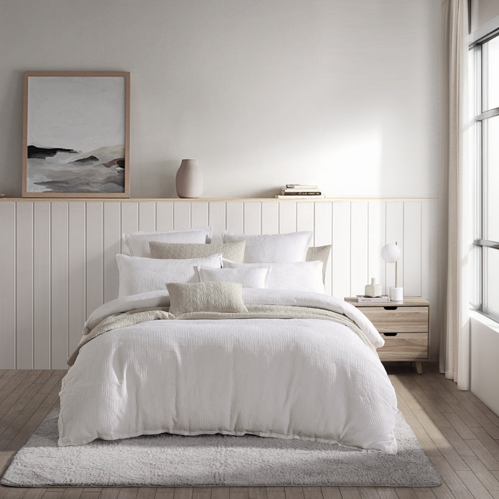 High - Quality Queen - Sized Caspian White Quilt Cover Set for Bedrooms