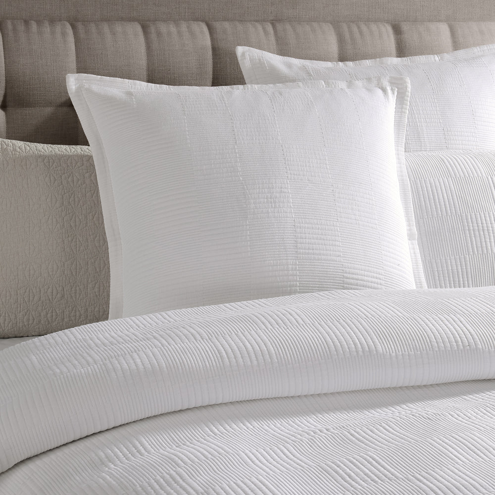 Luxurious Caspian White King - Sized Quilt Cover Set for Modern Bedrooms