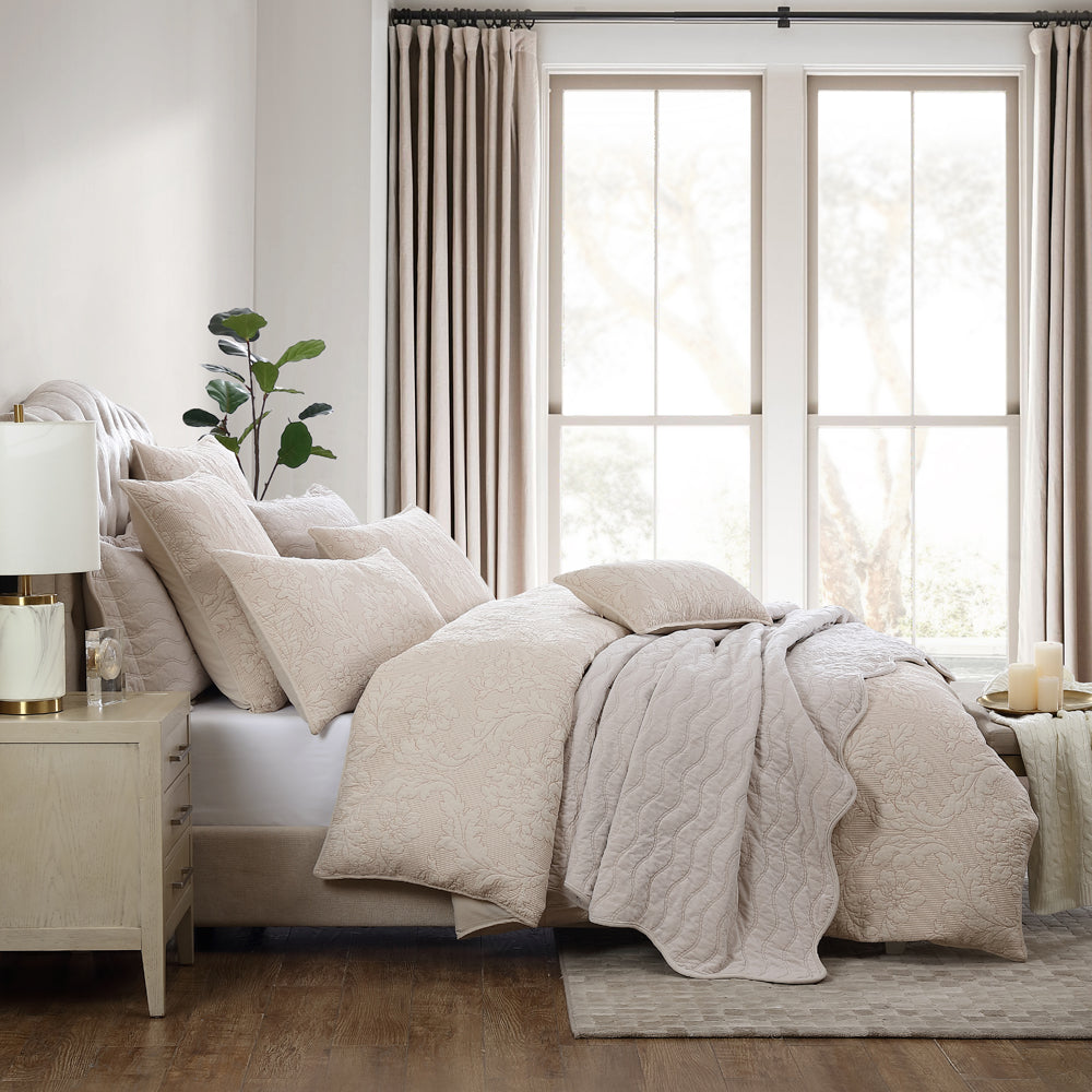 Fleur Sand King Size Bed Quilt Cover Set for a Luxurious Bedroom Decor