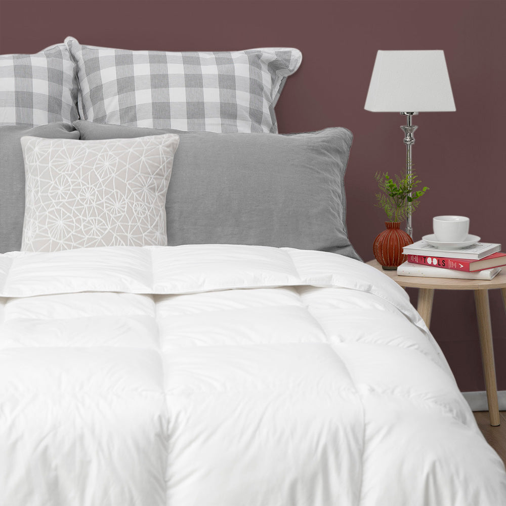 Double Bed Classic Luxury 50/50 Duck Down and Feather Quilt/Doona