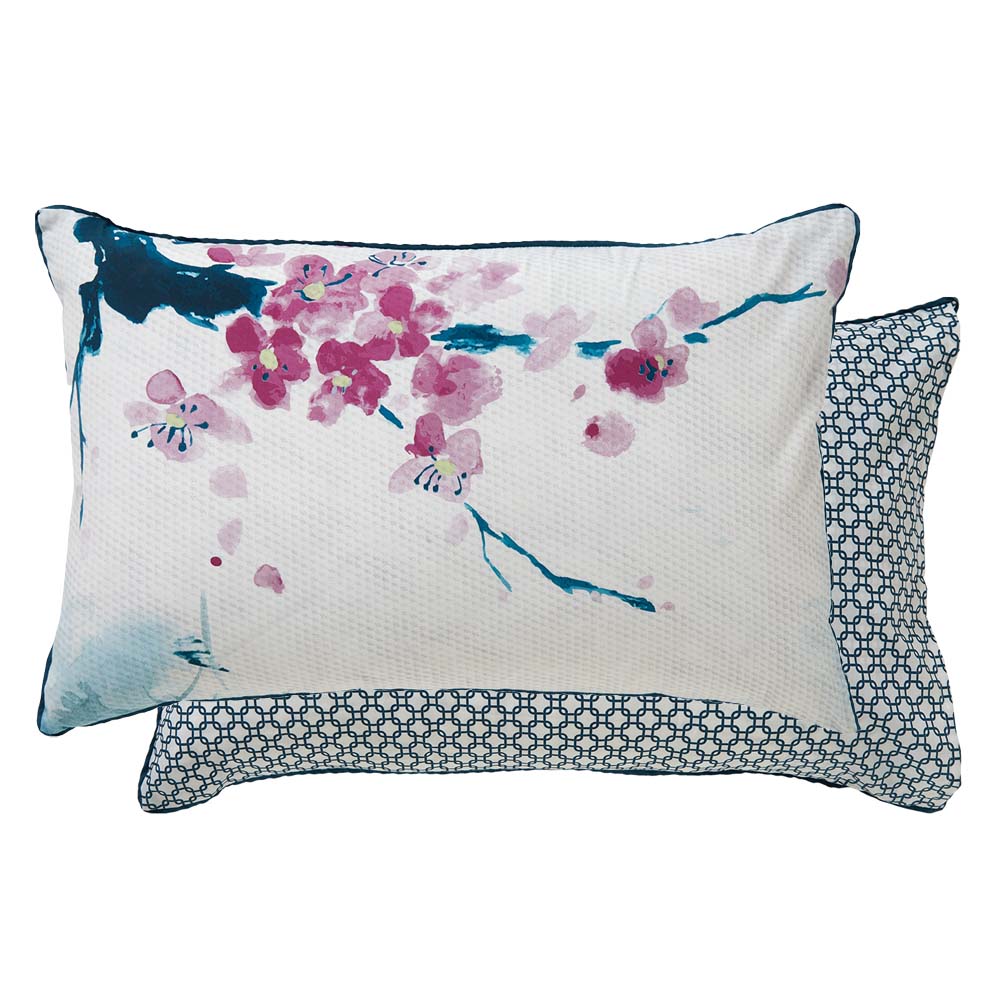 King-Size Augusta Blue Delicate Quilt Cover Set for Bed