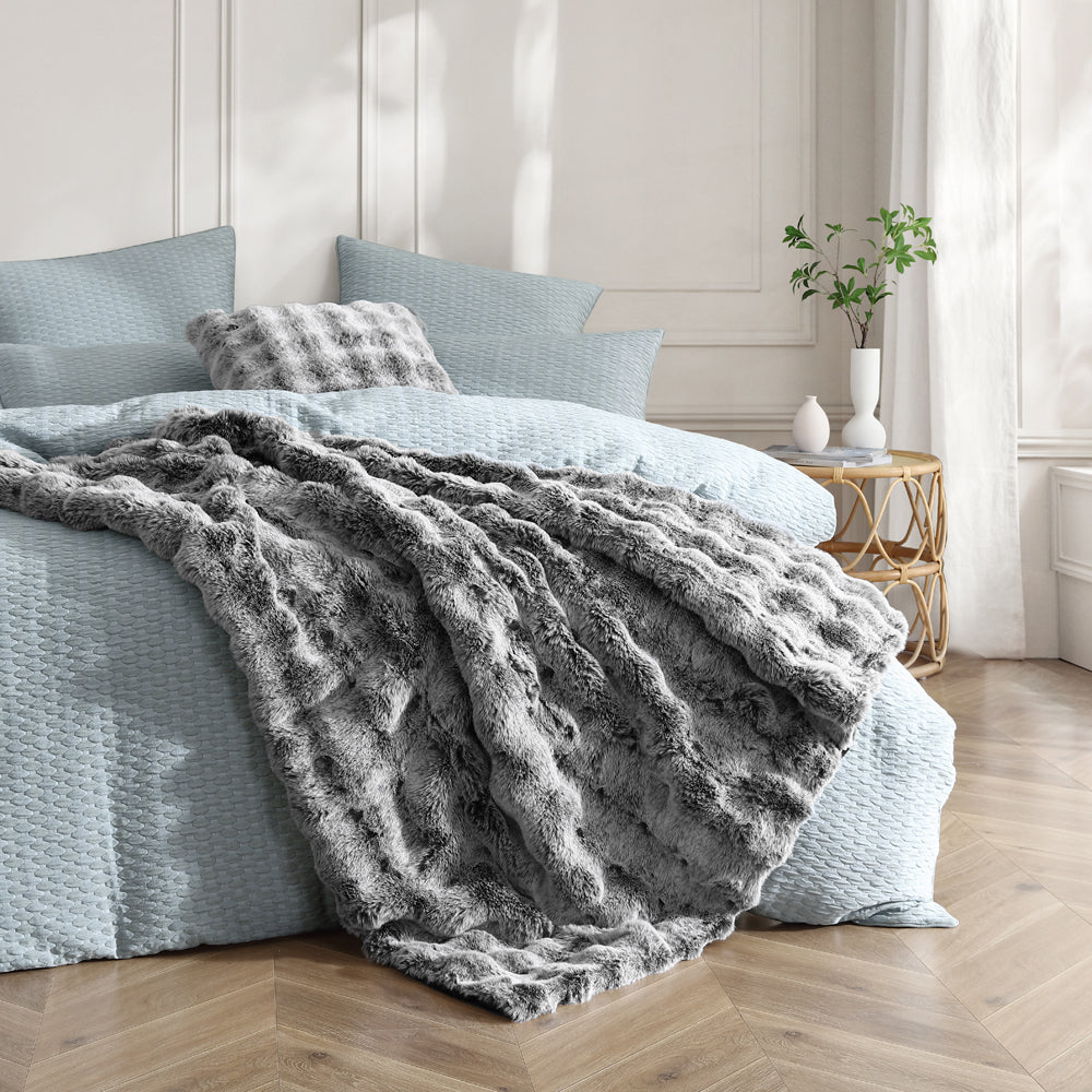 Luxurious Grey Rabbit Faux Fur Throw for Bedroom Decoration