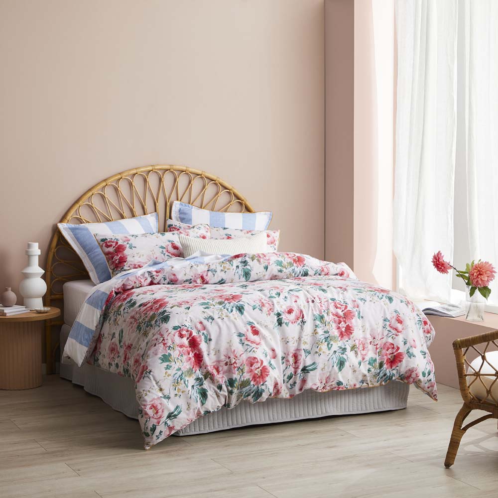 Double Bed Tori Rose Quilt Cover Set by Logan and Mason