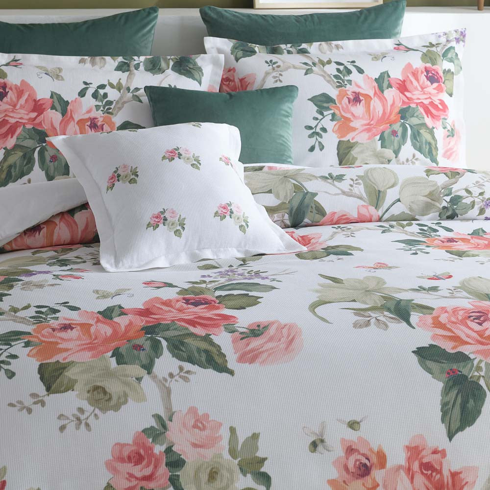 King Size English Rose Patterned White Quilt Cover Set for Bed