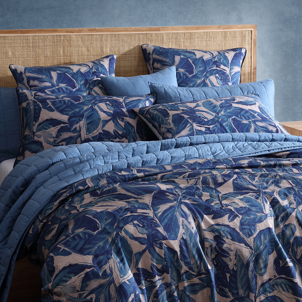 Logan and Mason Elio Blue Super King Size Quilt Cover Set for Bedrooms