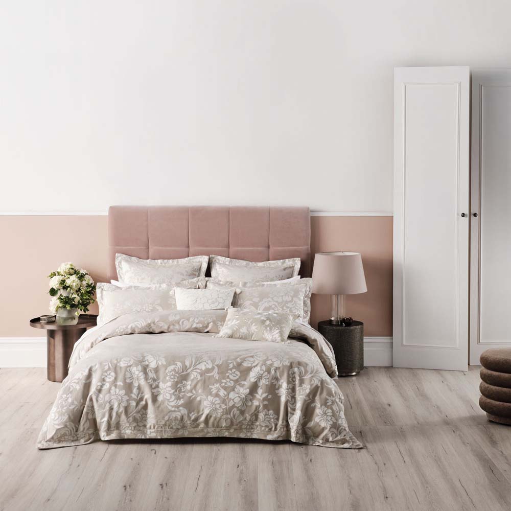 Elegant Coralie Linen King Bed Quilt Cover Set with Stylish Design