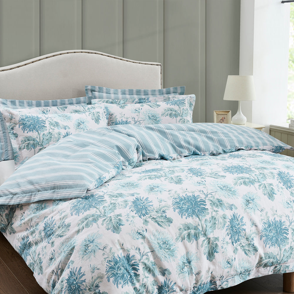 Laura Ashley Maryam Hedgerow Green Double Bed Size Quilt Cover Set for a Graceful Bedroom Decor