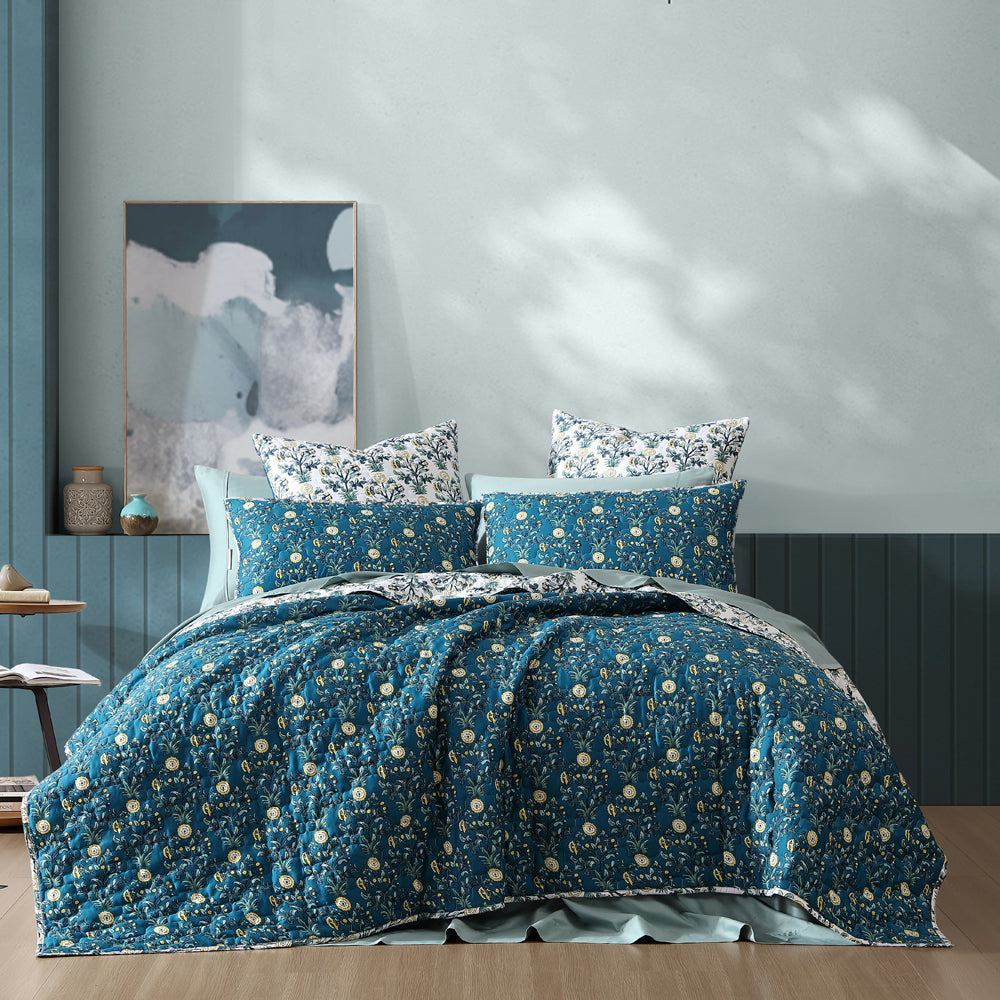 Bohemian-Inspired Serendipity Coverlet for Queen or King Size Beds