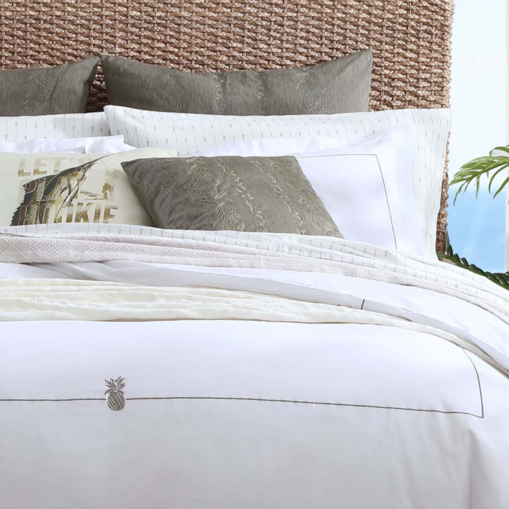 Tommy Bahama Pineapple Resort Crisp White & Palm Green Queen Quilt Cover Set
