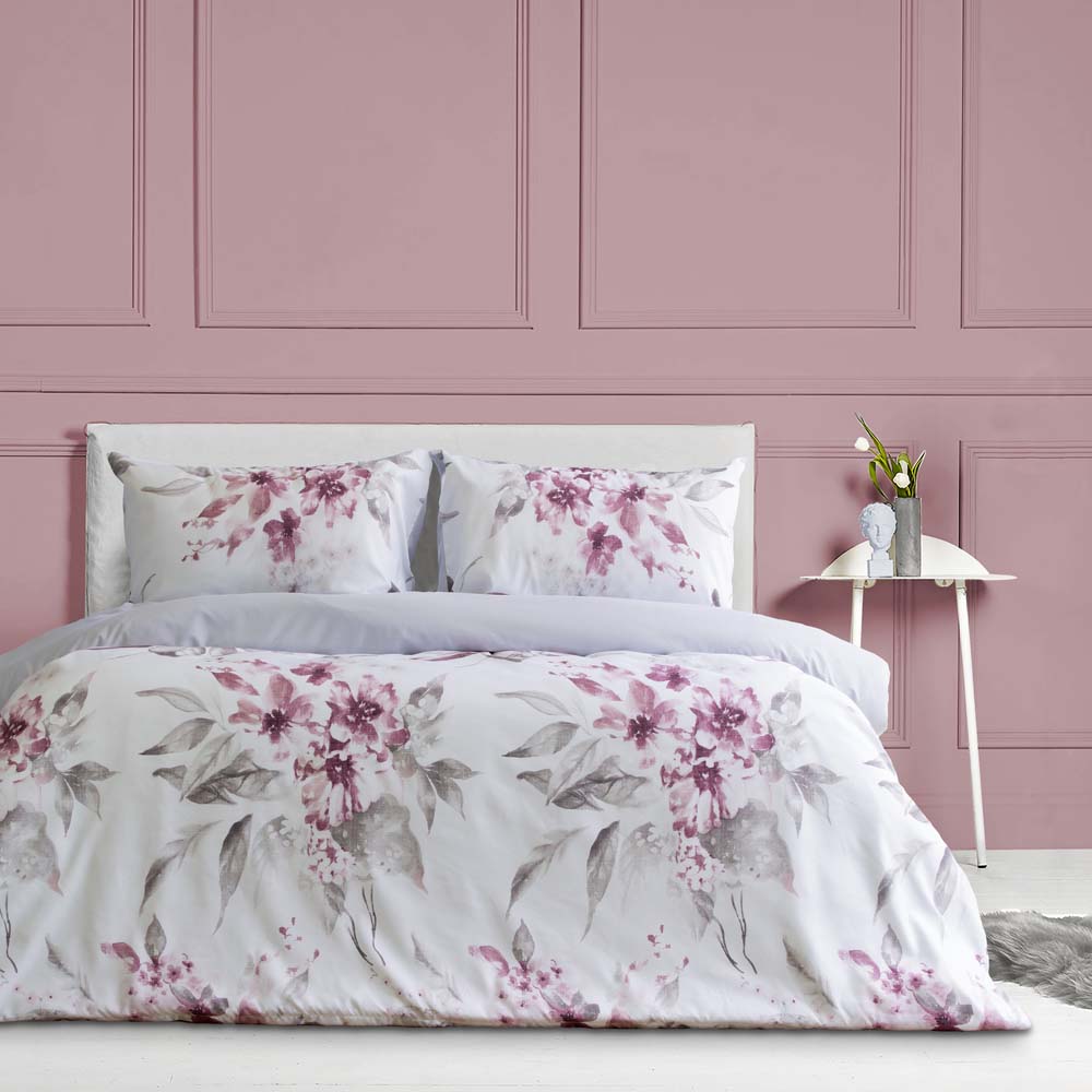 Ginnifer Multi - Piece Quilt Cover Set for King - Size Bed