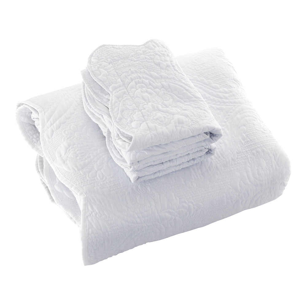 Luxurious Cordelia White Bedspread Set for King-Sized Beds