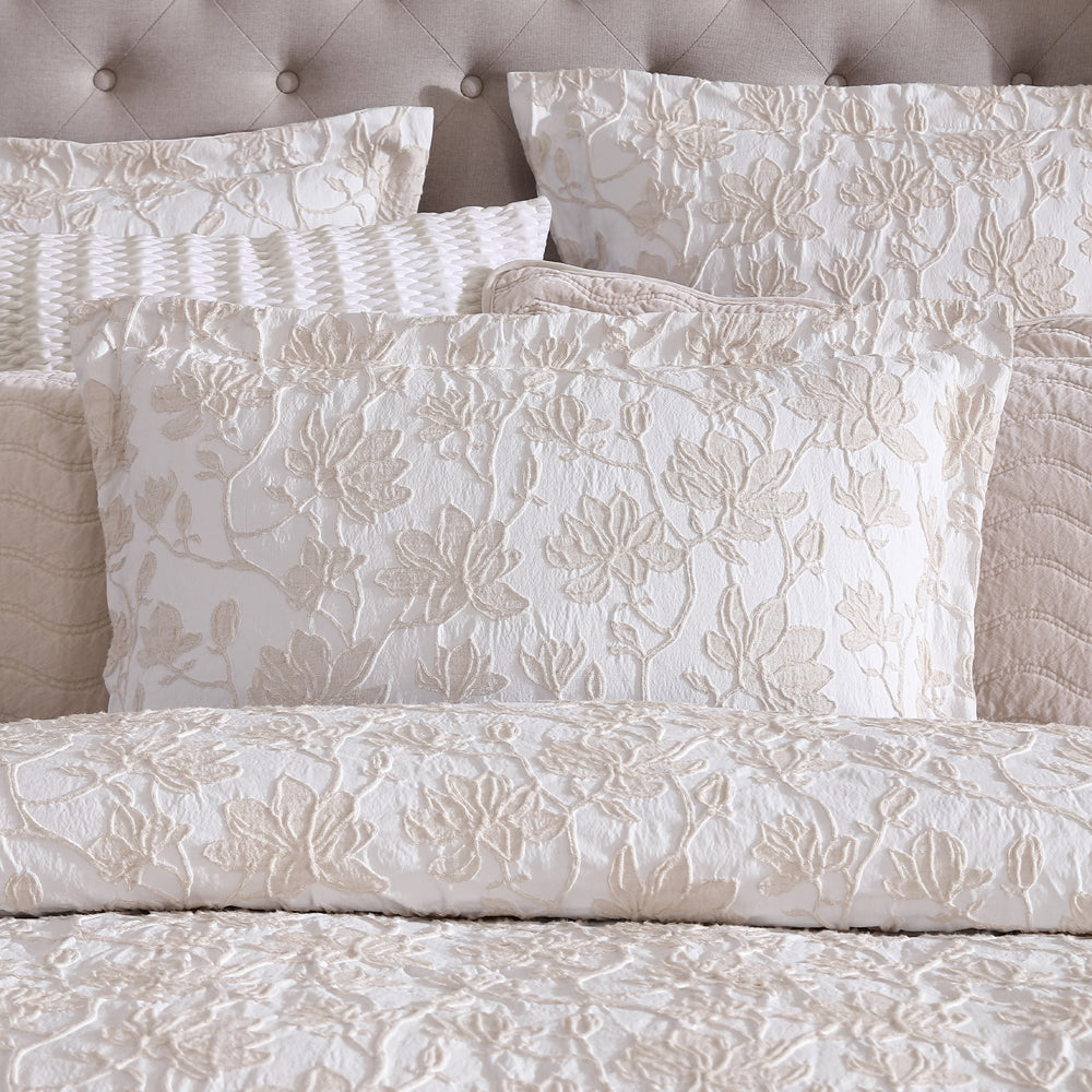 Exquisite Bloom Stone Square Filled Decorative Cushion for Bedroom
