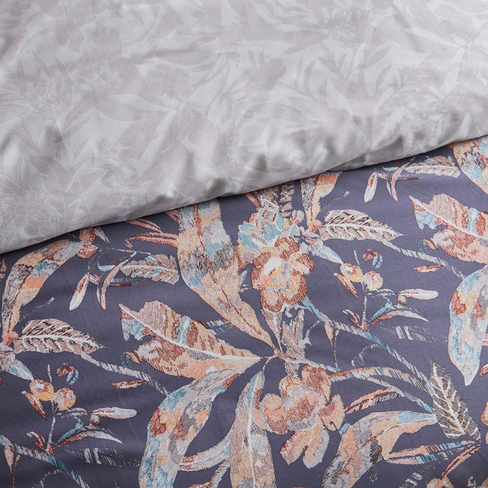 Sheridan Lissoni Ink King-Size Bed Quilt Cover Set with Modern Floral Design