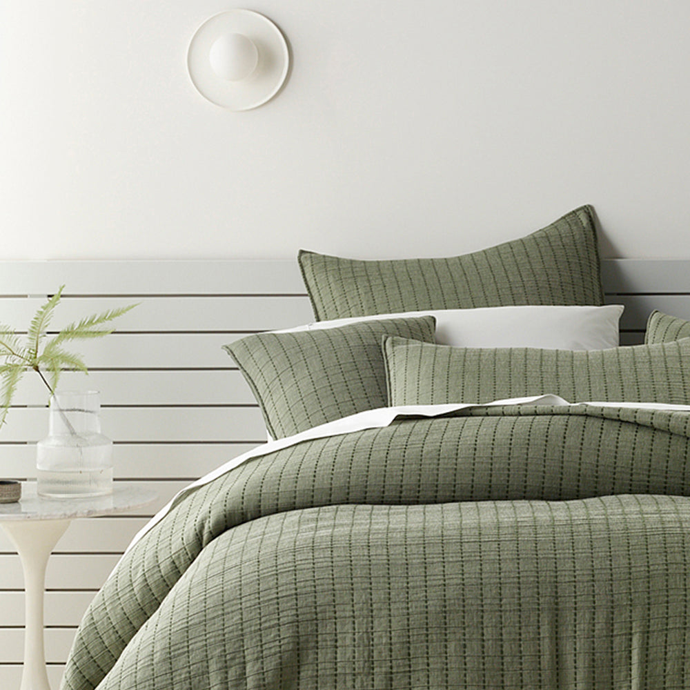 Bianca Bari Green Comfortable Queen Bed Bedspread Set
