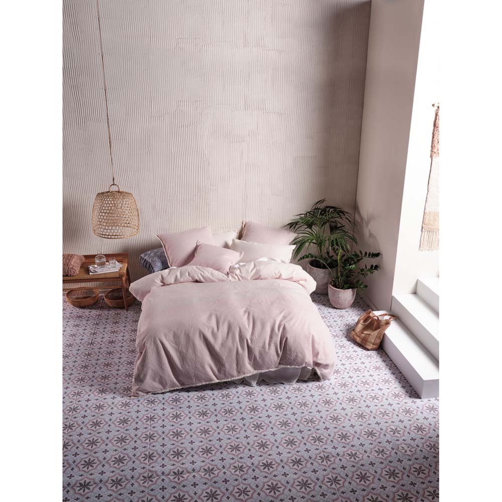 Super King Linen House Lagos Blossom Quilt Cover Set with Fringing