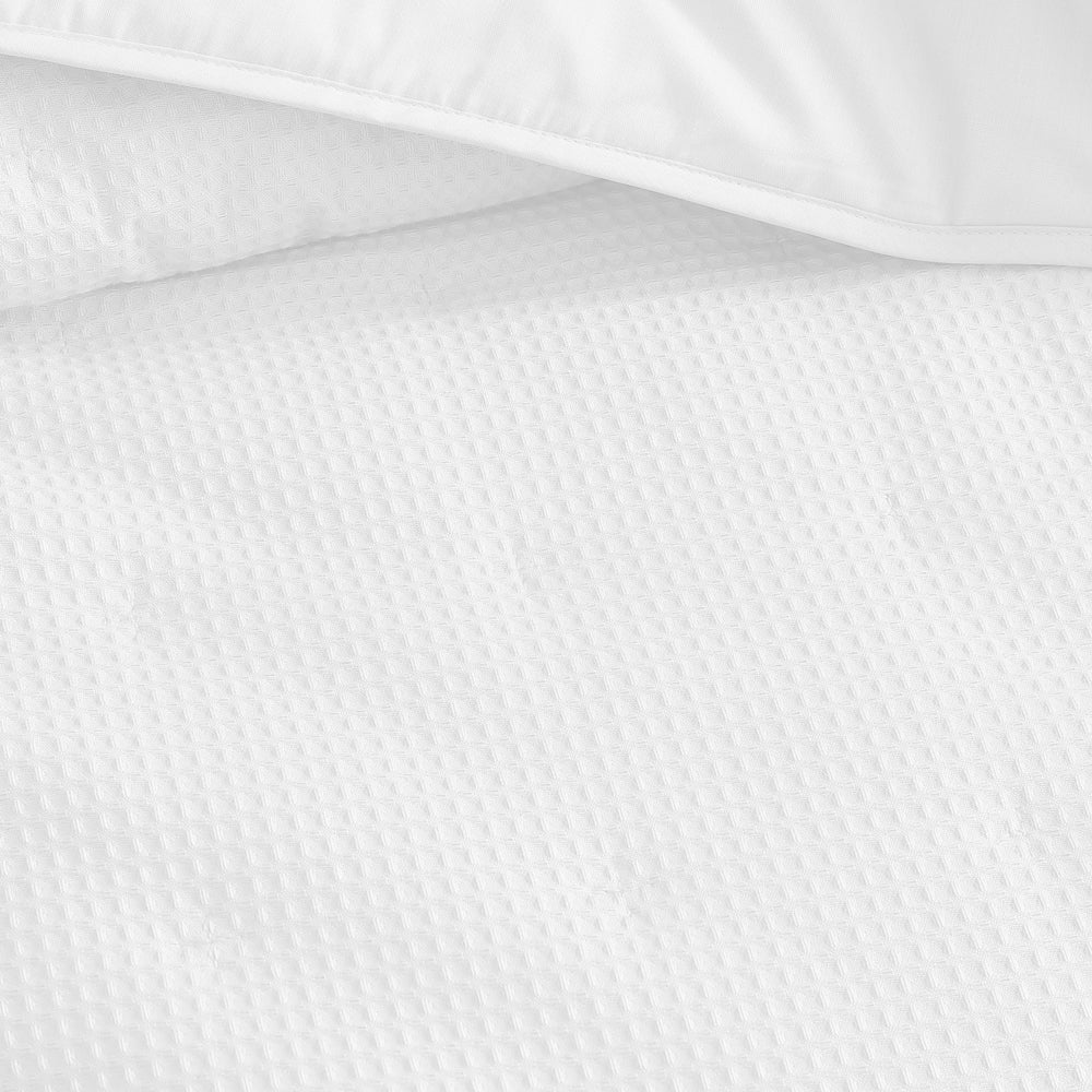 Single/Double Bed Ascot White Textured Waffle Weave Coverlet
