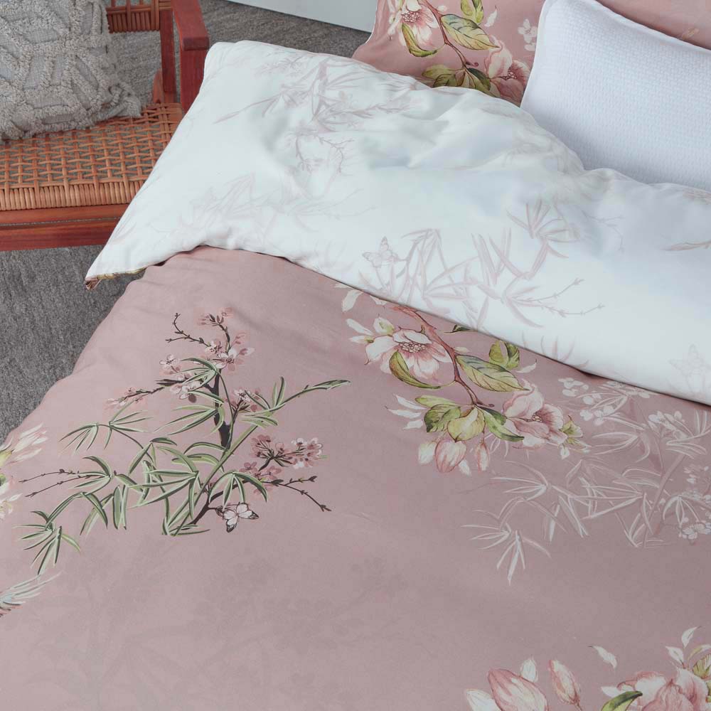 Mizumi Blush Quilt Cover Set for Queen - Sized Bed, Part of Private Collection