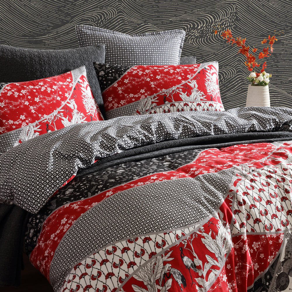 Stunning Maru Red Super King Quilt Cover Set with Asian Charm
