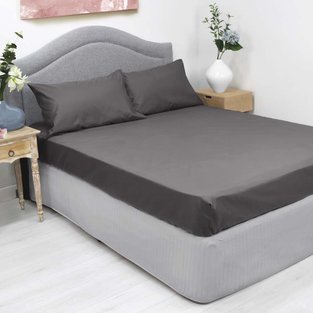 Single Bed High - Quality 1000 Thread Count Cotton - Rich Fitted Sheet and Pillowcase Set in Charcoal Color