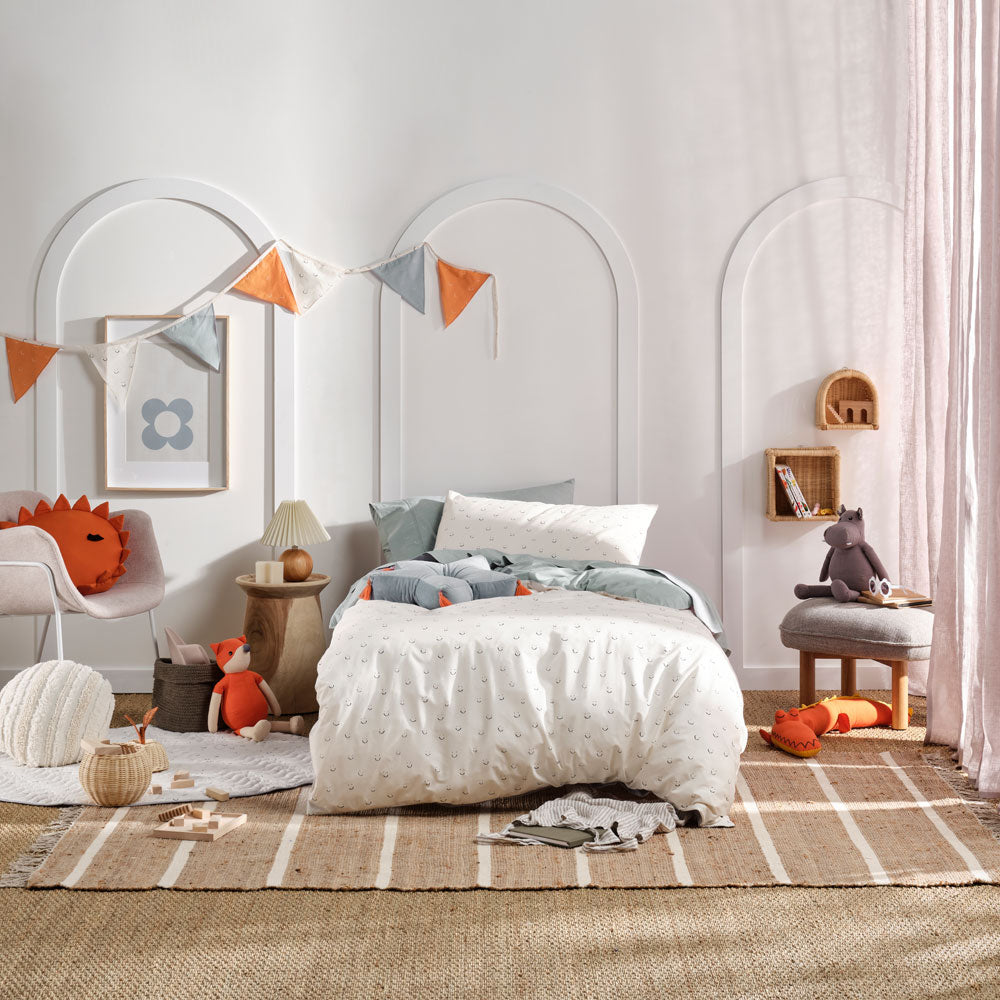 Linen House Kids All - Around Smiles Sugar/Smoke Quilt Cover Set for Queen - Sized Bed