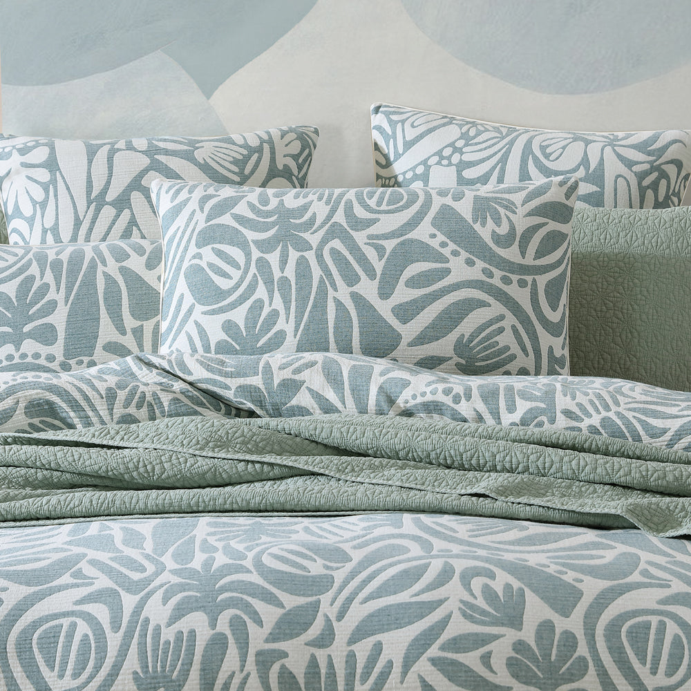 Haven Surf Platinum Quilt Cover Set for King - Size Bed