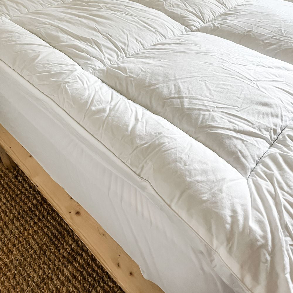 High - Quality 1000GSM Microfibre Mattress Topper for King - Size Bed